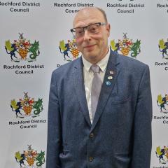 Cllr DS Efde