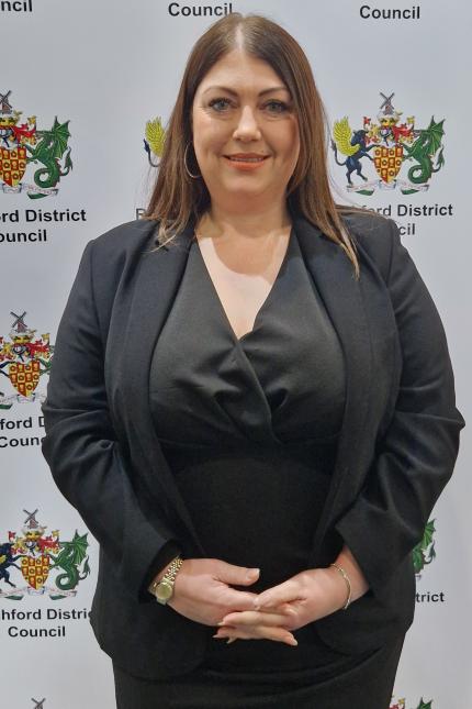 Cllr Mrs D L Belton